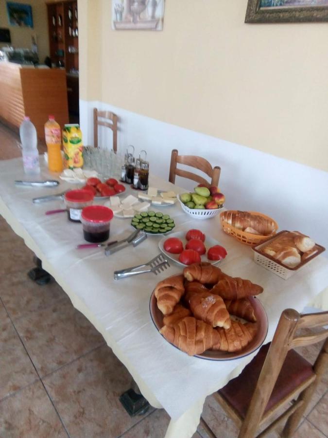Agron Hotel Orikum Ngoại thất bức ảnh