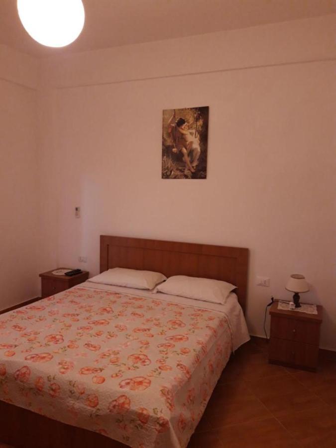 Agron Hotel Orikum Ngoại thất bức ảnh